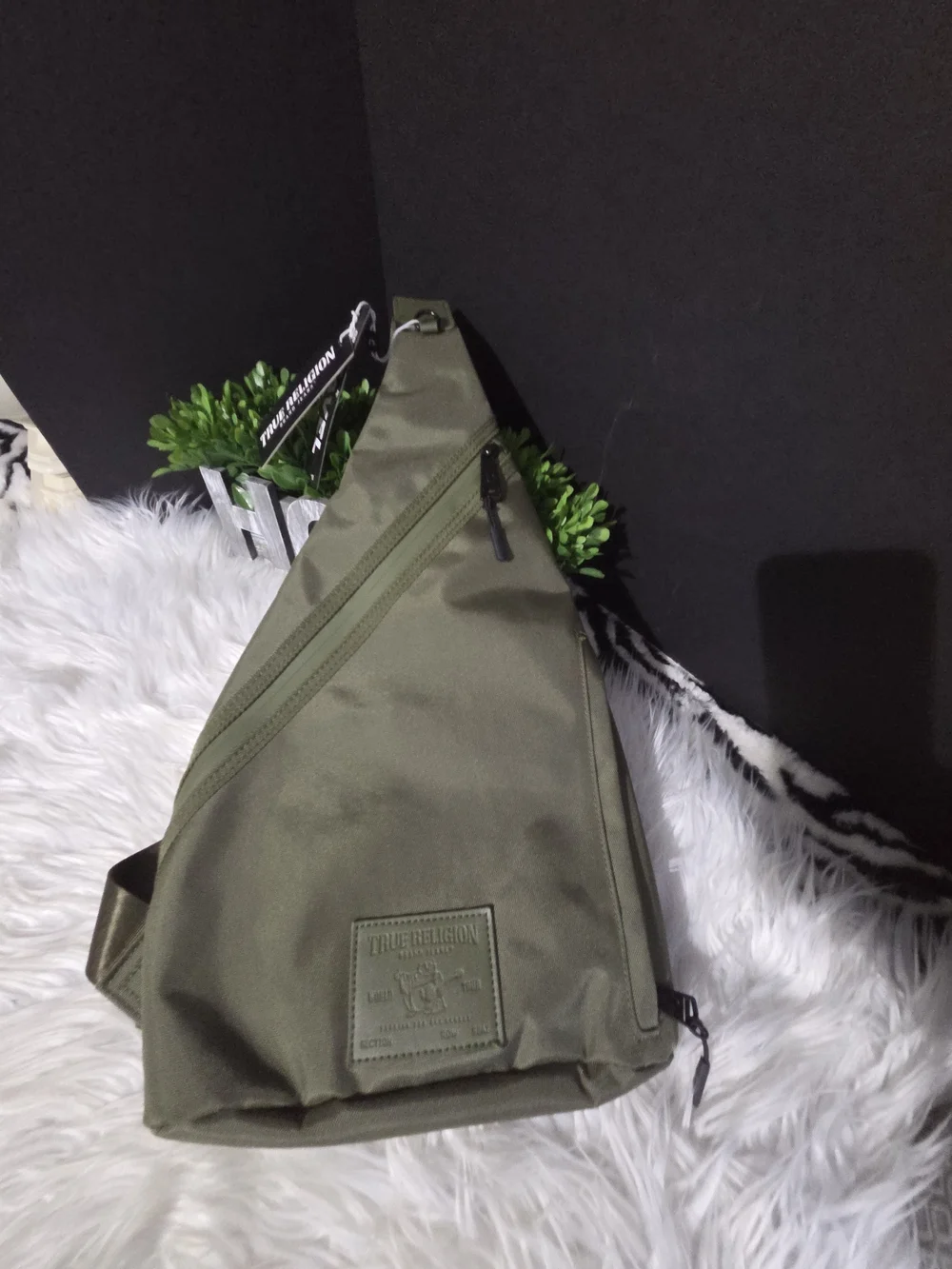 NEW True Religion Olive Green Tactical Sling Bag Single-strap Crossbody. Unisex
